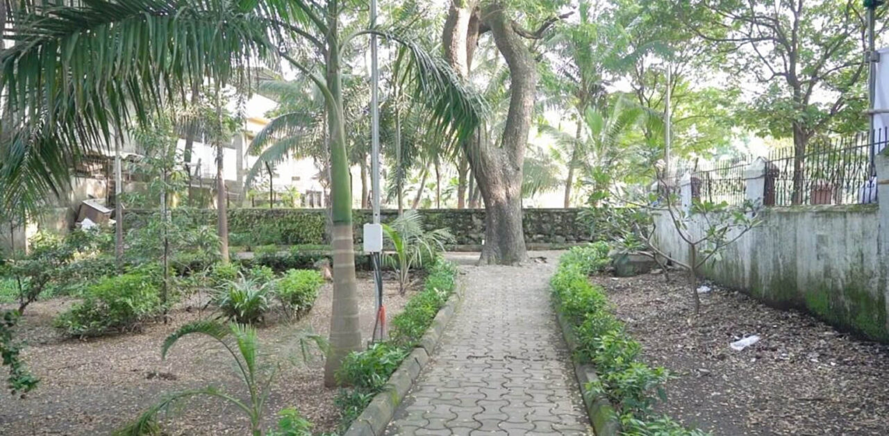 Garden Area.jpg 1